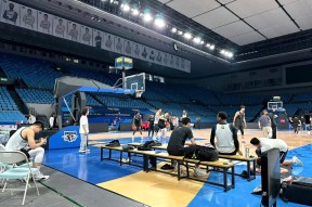 开云平台-赛后突围战来临，北京首钢围绕全明星赛强势反弹，气氛紧张，身体对抗强度拉满的简单介绍