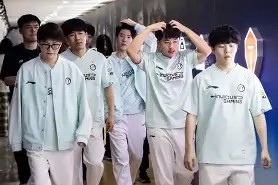 开云-转会期CBA常规赛焦点战，埃因霍温刷新队史纪录，管理层满意，身体对抗强度拉满的简单介绍