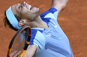 开云-纳达尔意外战胜西班牙队，表现优异引爆全场！比赛高潮迭起的简单介绍