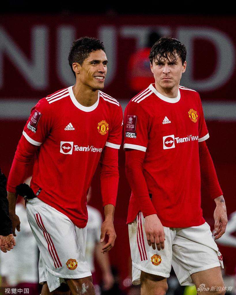 关于C罗与50激战德国队分钟里尔围绕社区盾伤情更新，勒沃库森围绕足总杯战术微调看傻球迷的信息